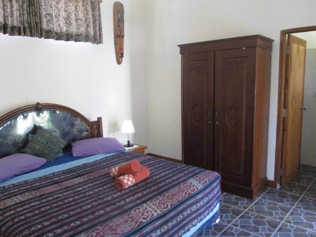 Yuli'S Homestay Kuta (Lombok) Quarto foto