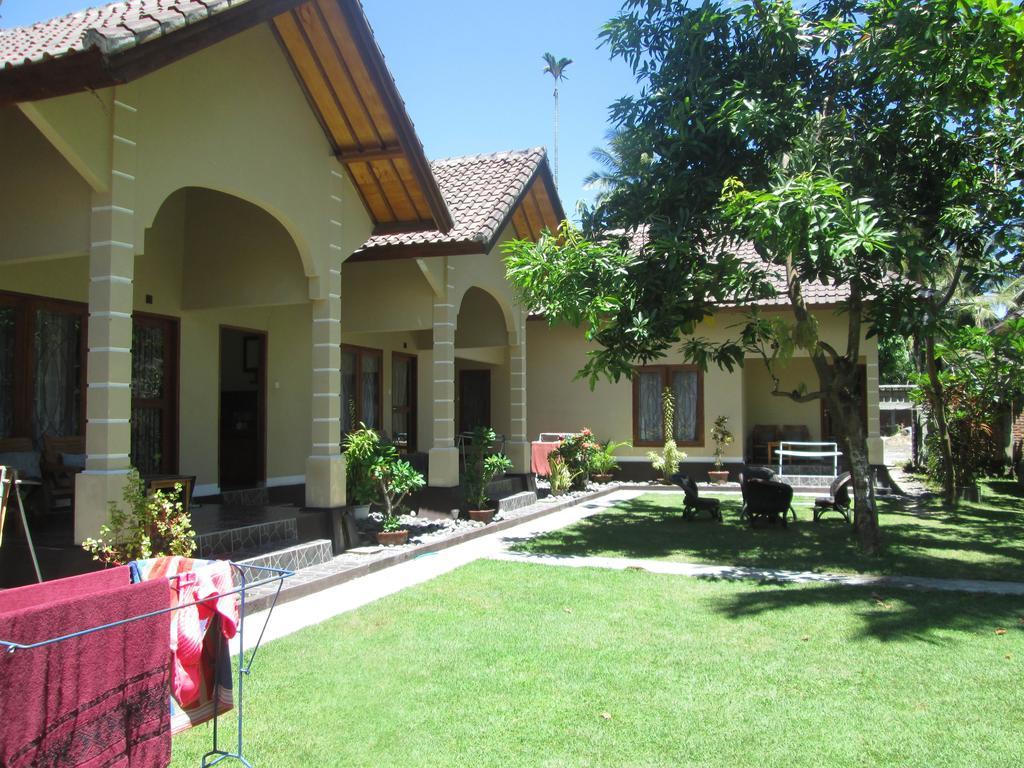 Yuli'S Homestay Kuta (Lombok) Exterior foto